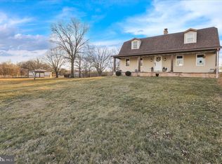 303 Gates Rd, Hershey, PA 17033