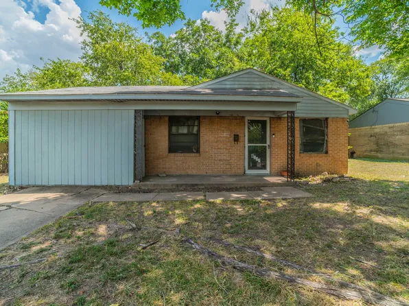 4330 Scottsdale Dr, Mesquite, TX 75150