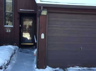 33 Sherman Oaks Dr, New Hartford, NY 13413