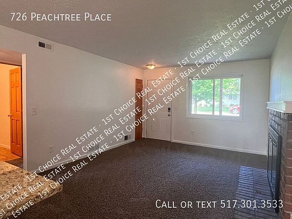 3rd image of 726 Peachtree Pl