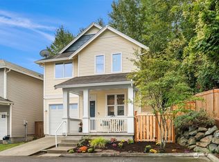 3807 S Lyon Ct, Seattle, WA 98118