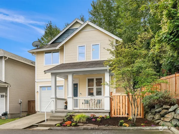 3807 S Lyon Court, Seattle, WA 98118