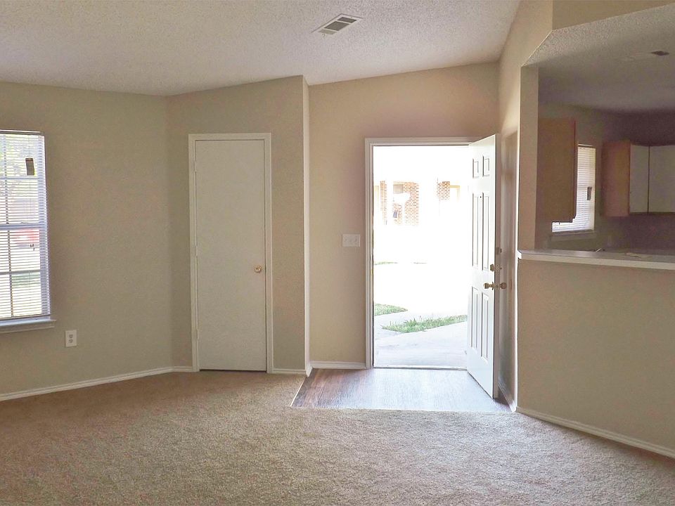 1st image of 4101 Sayle St APT 1301