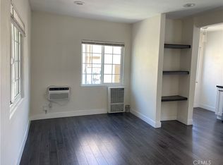 1325 1/2 Douglas St, Los Angeles, CA 90026