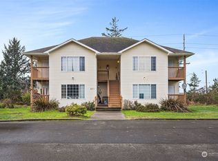 671 Sunset Ave NE #1-4, Ocean Shores, WA