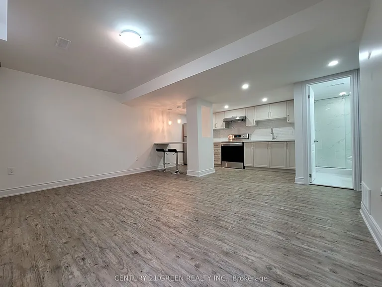 3249 Paul Henderson Dr #BASEMENT — Photo 3