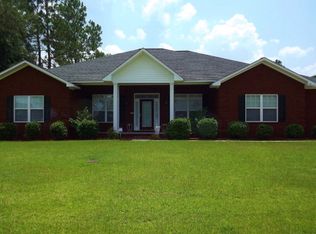 28 Taylor Wells Ln, Hinesville, GA 31313