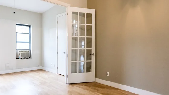 Rented by Nooklyn NYC LLC | media 7