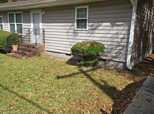 135 Gore Rd #B, Conway, SC 29526