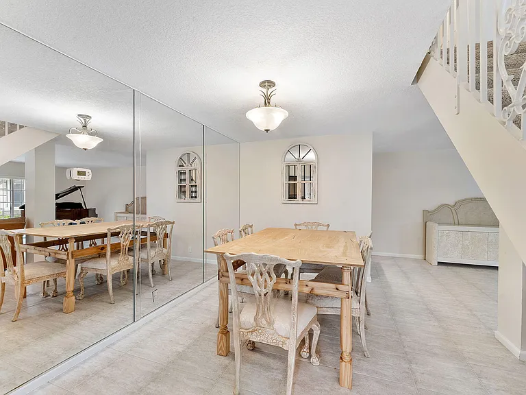 2704 Vision Dr — Photo 9