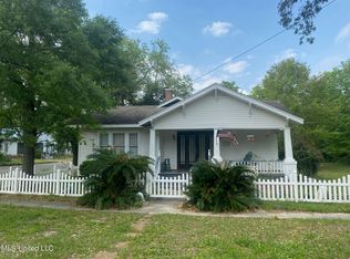 3220 12th St, Gulfport, MS 39501