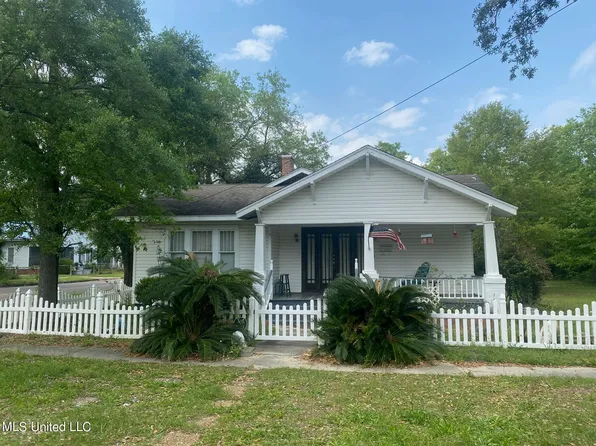 3220 12th St, Gulfport, MS 39501