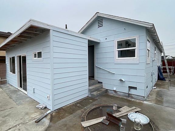 5th image of 1718 W 169th Pl