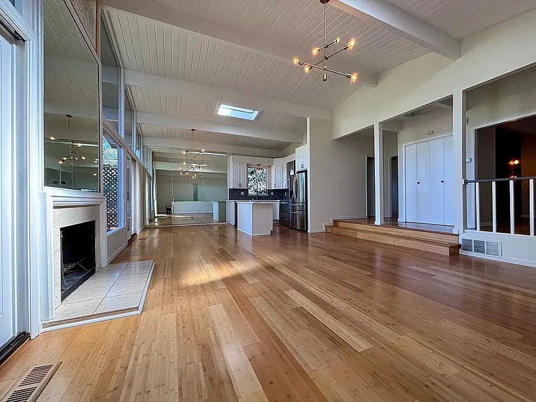 Westover Dr — Photo 14