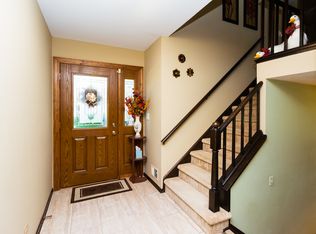 141 N Schmidt Rd, Bolingbrook, IL 60440