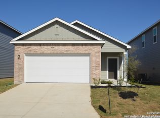 870 Barnacle Ct, Adkins, TX 78101