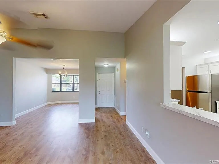 2881 SE Nance St — Photo 6
