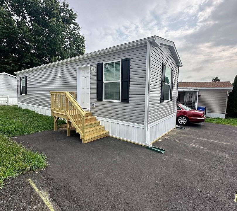 1st image of 1302 Gibson Rd #48