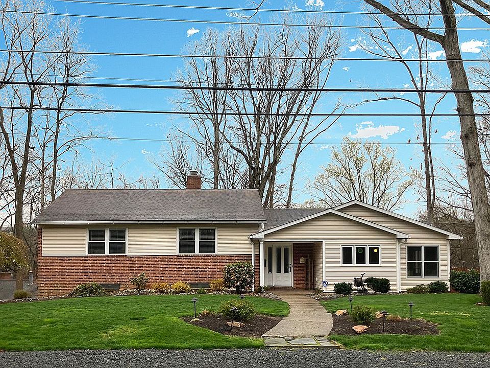 1st image of 6335 Crosswoods Dr