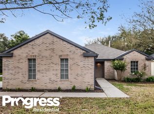 598 Orangewood Dr, Conroe, TX 77302