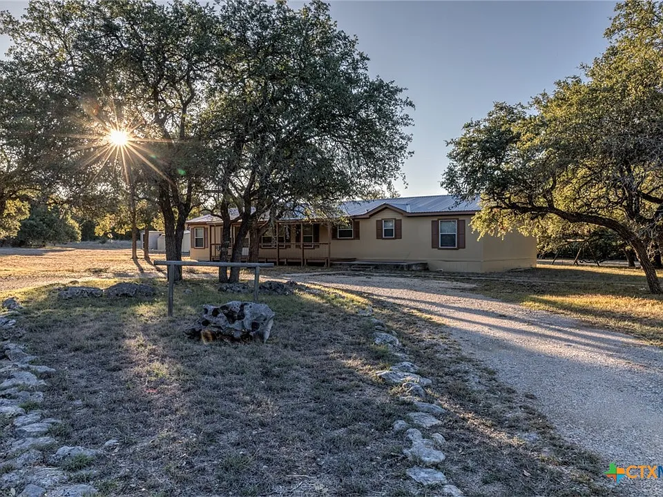 950 Rebecca Springs Rd