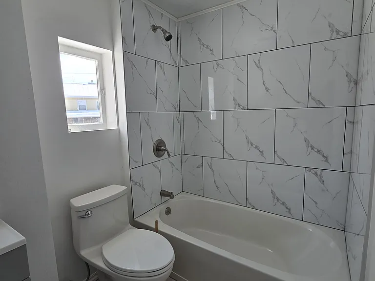 153 Main St — Photo 10