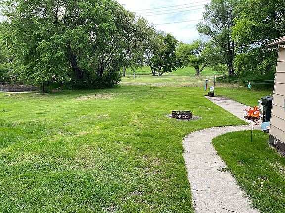 5th image of 420 W Schley Ave
