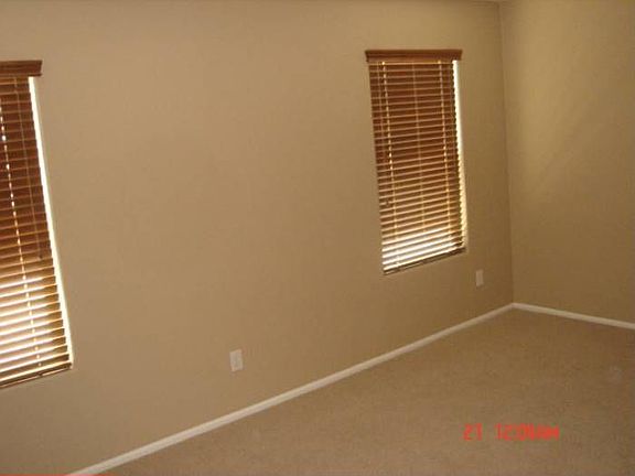 5th image of 430 E Melanie St