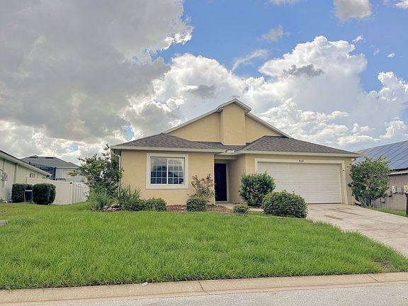 2nd image of 509 Hillcrest Dr