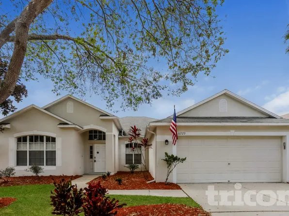 11723 Grove Arcade Dr, Riverview, FL 33569