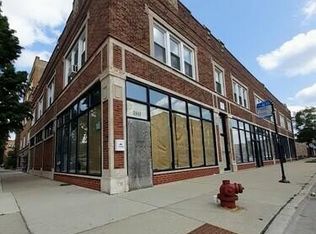 2442 E 75th St #209, Chicago, IL 60649