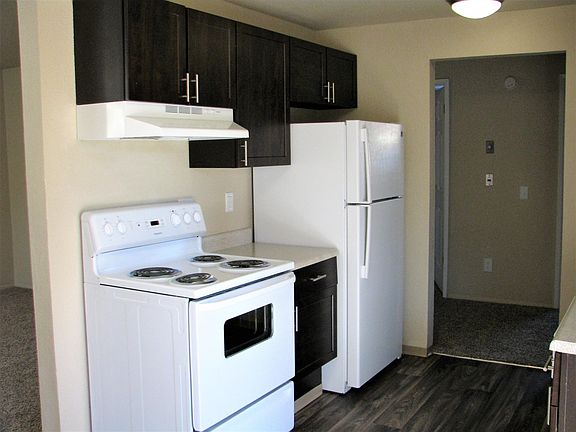 4th image of 8202 29th Avenue Ct S APT B