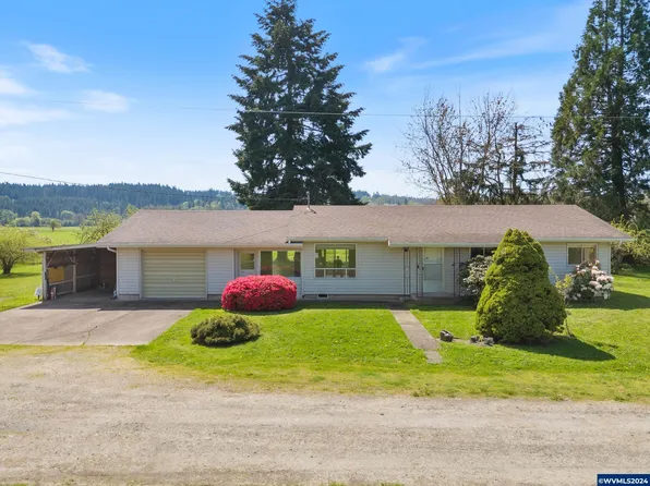 38267 Gilkey Rd, Scio, OR 97374