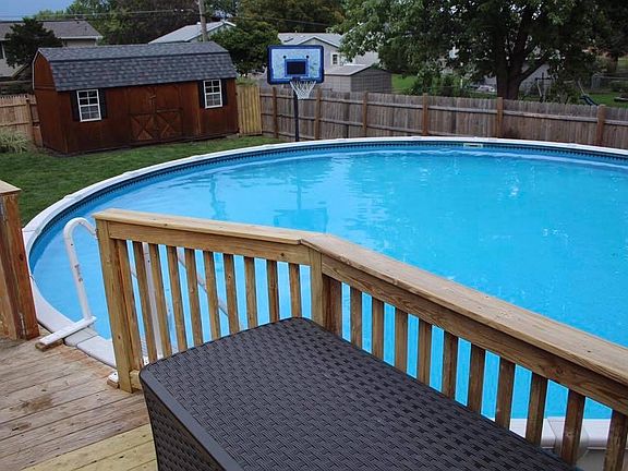30ft Heated Pool, 10x20 Shed
