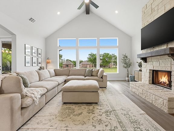 2nd image of 300 Waterview Dr