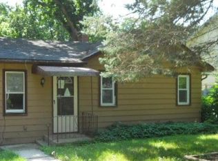 W1253 E Forest Rd, Genoa City, WI 53128