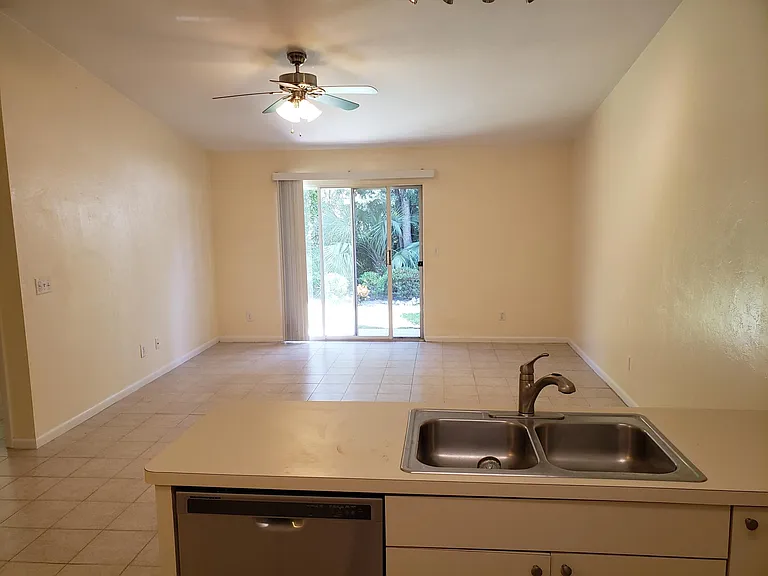 9013 San Carlos Blvd — Photo 6