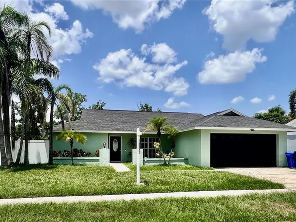 10902 Wingate Dr, Tampa, FL 33624