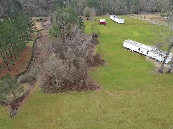 37230 R & R Dr, Holden, LA 70744