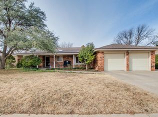 7916 Lynnhaven Ave, Lubbock, TX 79423