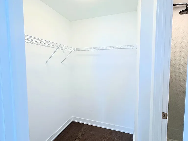 8888 Yonge St #902 — Photo 7