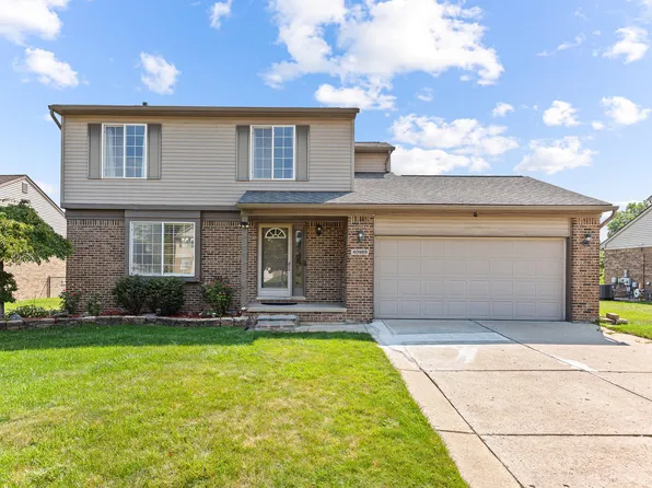 40989 Westfield Cir, Canton, MI 48188