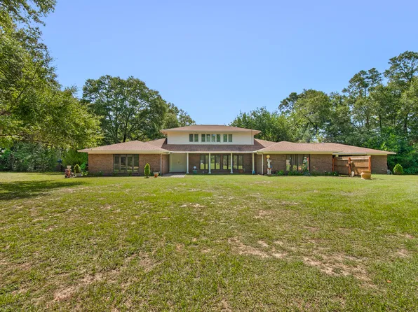 414 State Highway 83, Defuniak Springs, FL 32433