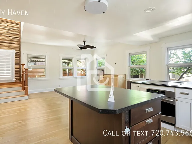 1121 S Williams St — Photo 13