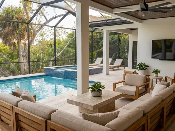 714 Hideaway Cir W, Marco Island, FL 34145