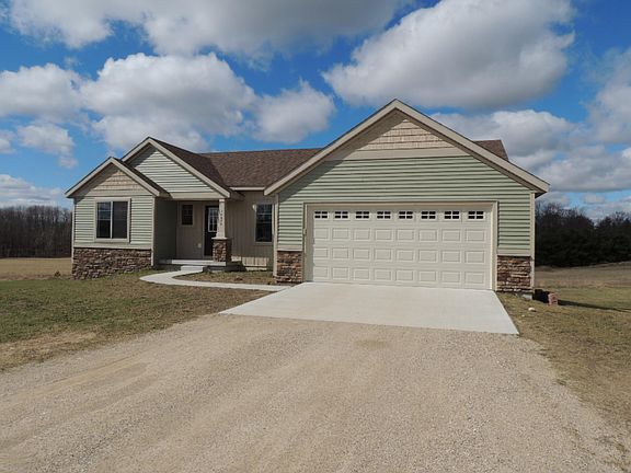 5th image of 14653 Crescent Meadows Dr NE