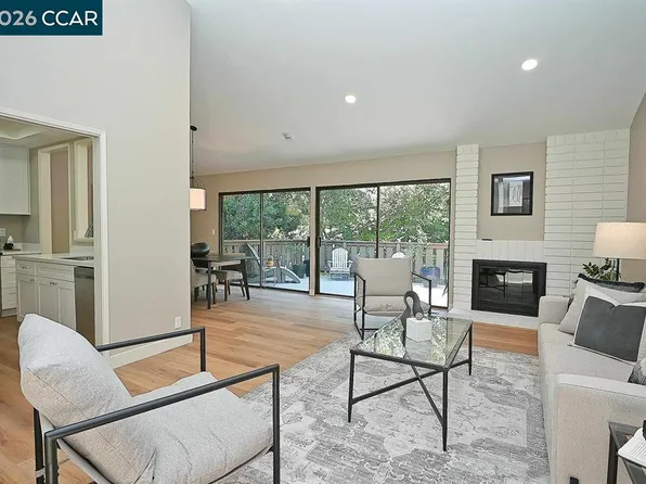 110 Alamo Sq, Alamo, CA 94507