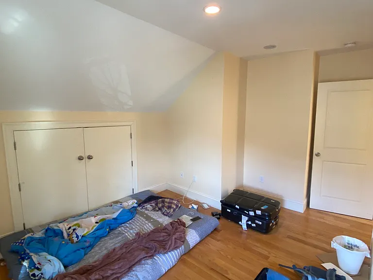 11 Sparhawk St #10 — Photo 7