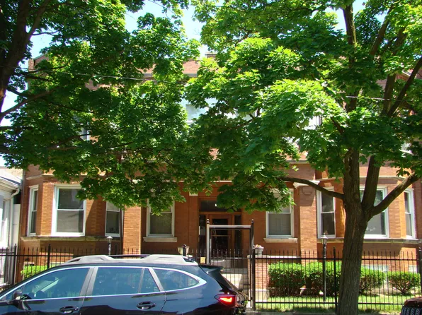 7111 S Eberhart Ave, Chicago, IL 60619