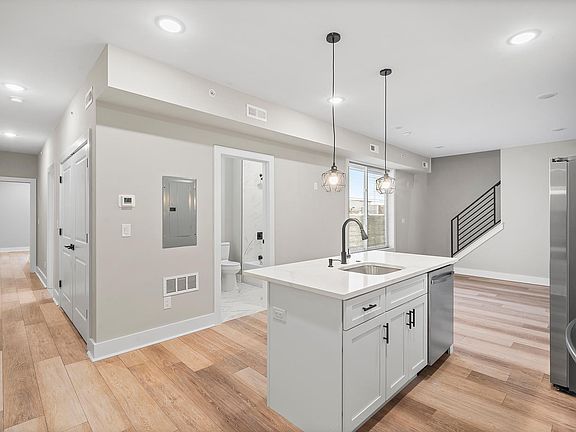 5th image of 1714 N 22nd St #303